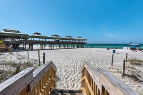 Remodeled 3BD plus Bunks! Low Floor Family Beach Resort! 5 Pools! by Dolce Vita Getaways PCB